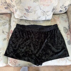 Victoria’s Secret Pink. Black Velvet Sleep Shorts